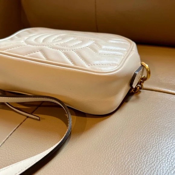 Gucci GG Marmont Mini shoulder bag - Picture 6 of 16